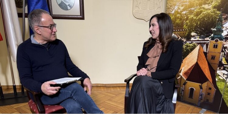 Petra Škrobot o sebi i politici