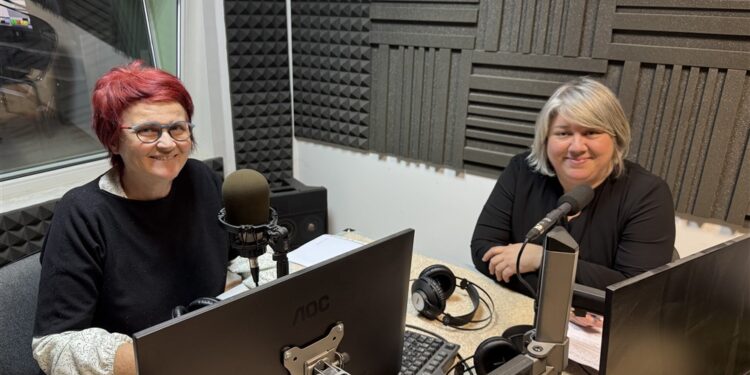 Čitajmo i dajmo da čitaju