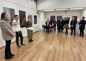 I stvarno i virtualno