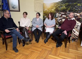 Pročelnički putokazi