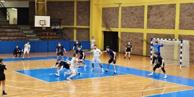 Mladost bez bodova protiv Pastele