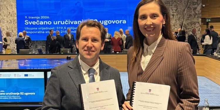 12 milijuna nepovratnih eura za škole Samobor i Celine