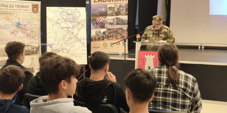 Više od 800 učenika na satu povijesti o Domovinskom ratu