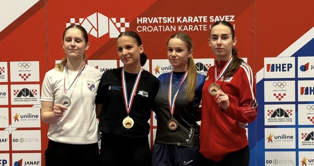 Tri bronce za samoborske karateke