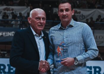Petar Babić je najbolji trener SuperSport Premijer lige!