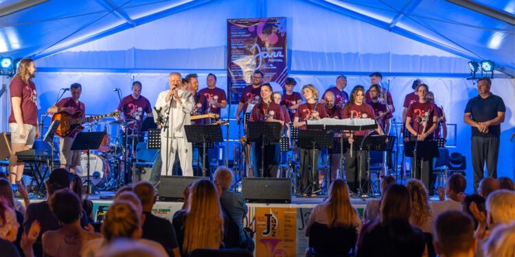 Jazz sklada zvuka i atmosfere