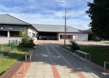 Besplatni udžbenici za srednjoškolce