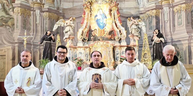 U Samoboru predstavljeno novo franjevačko bratstvo