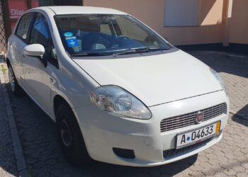 Prodaje se Fiat Punto