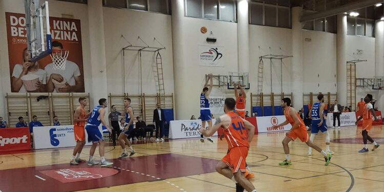 Alkari u produžetku svladali “Risove”