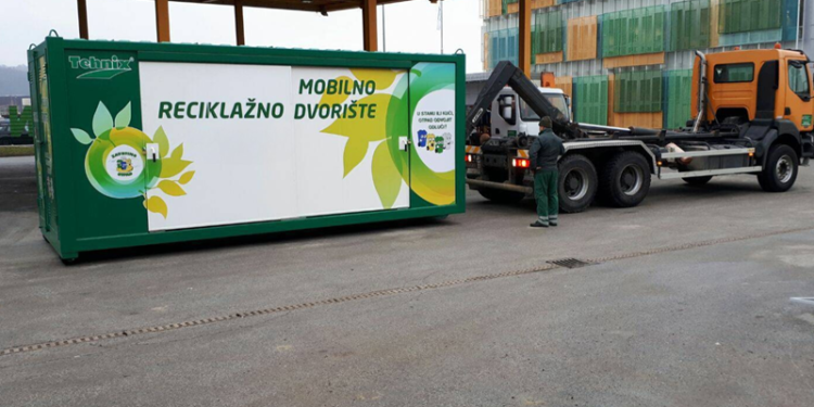 Listopadski rad mobilnog reciklažnog dvorišta